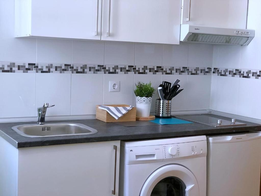 Apartamentos Travelstep La Latina Madrid Luaran gambar